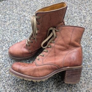 Frye Vintage Sabrina 6G Leather Lace Up Boots